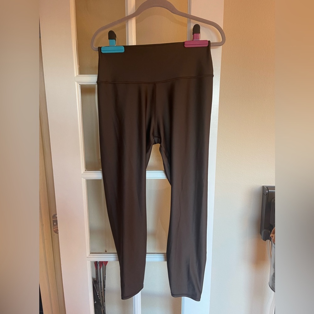 ALO leggings